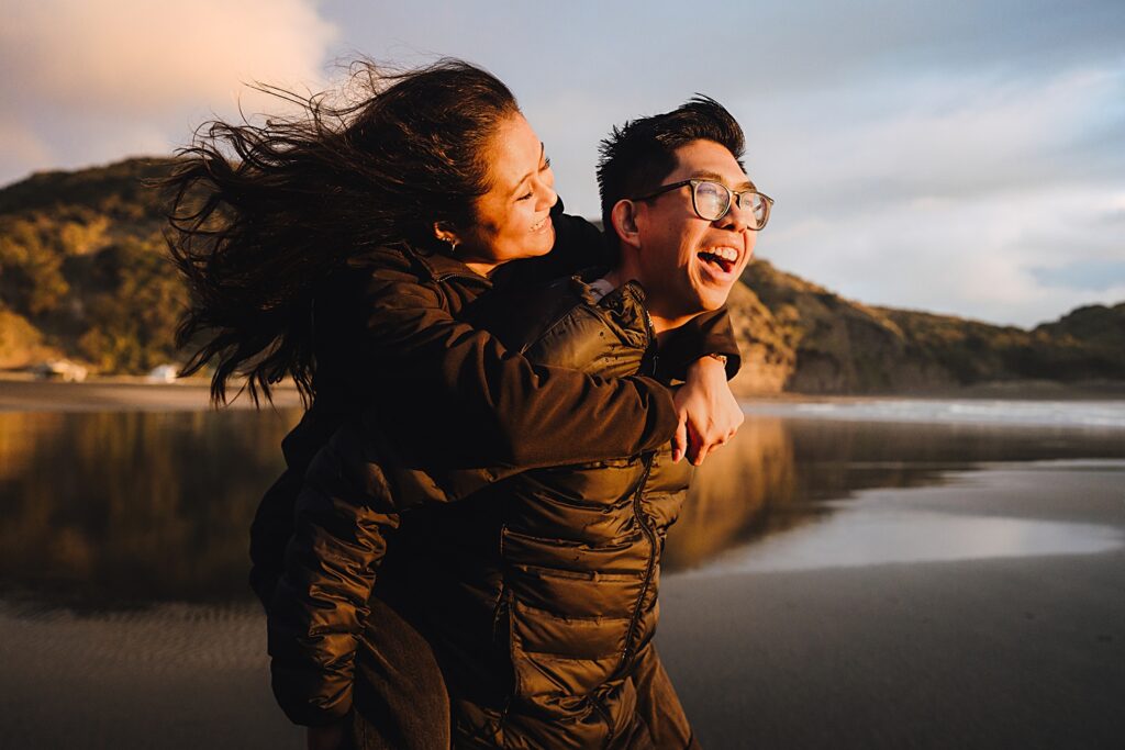 piha beach surprise proposal engagement photographer